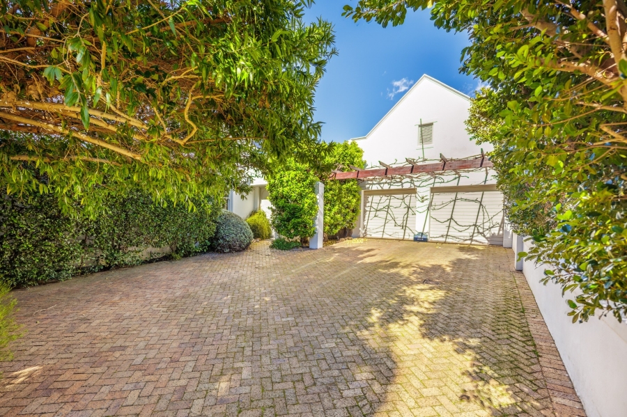 3 Bedroom Property for Sale in Franschhoek Western Cape